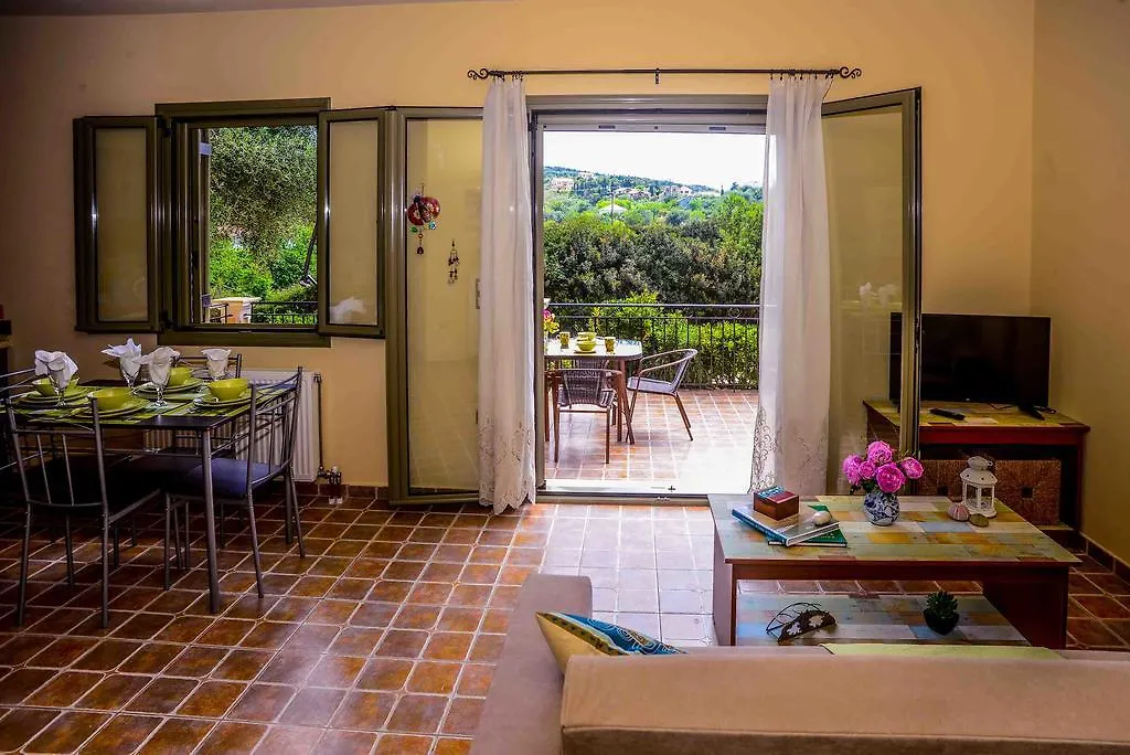 Maniata Holiday Apartments Antipata  Grecia