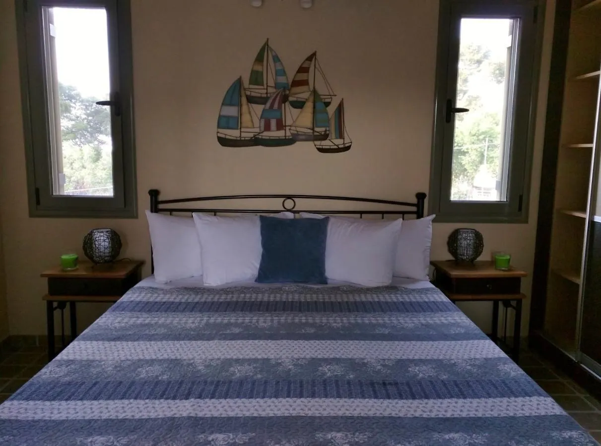Maniata Holiday Apartments Antipata
